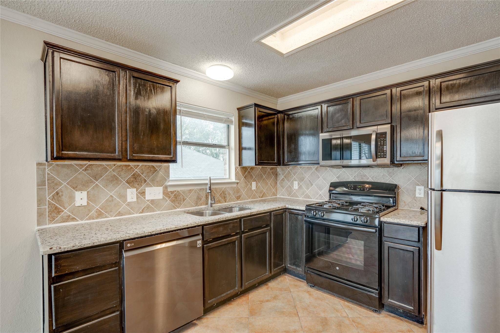 3807 Eagles Nest ST, Round Rock