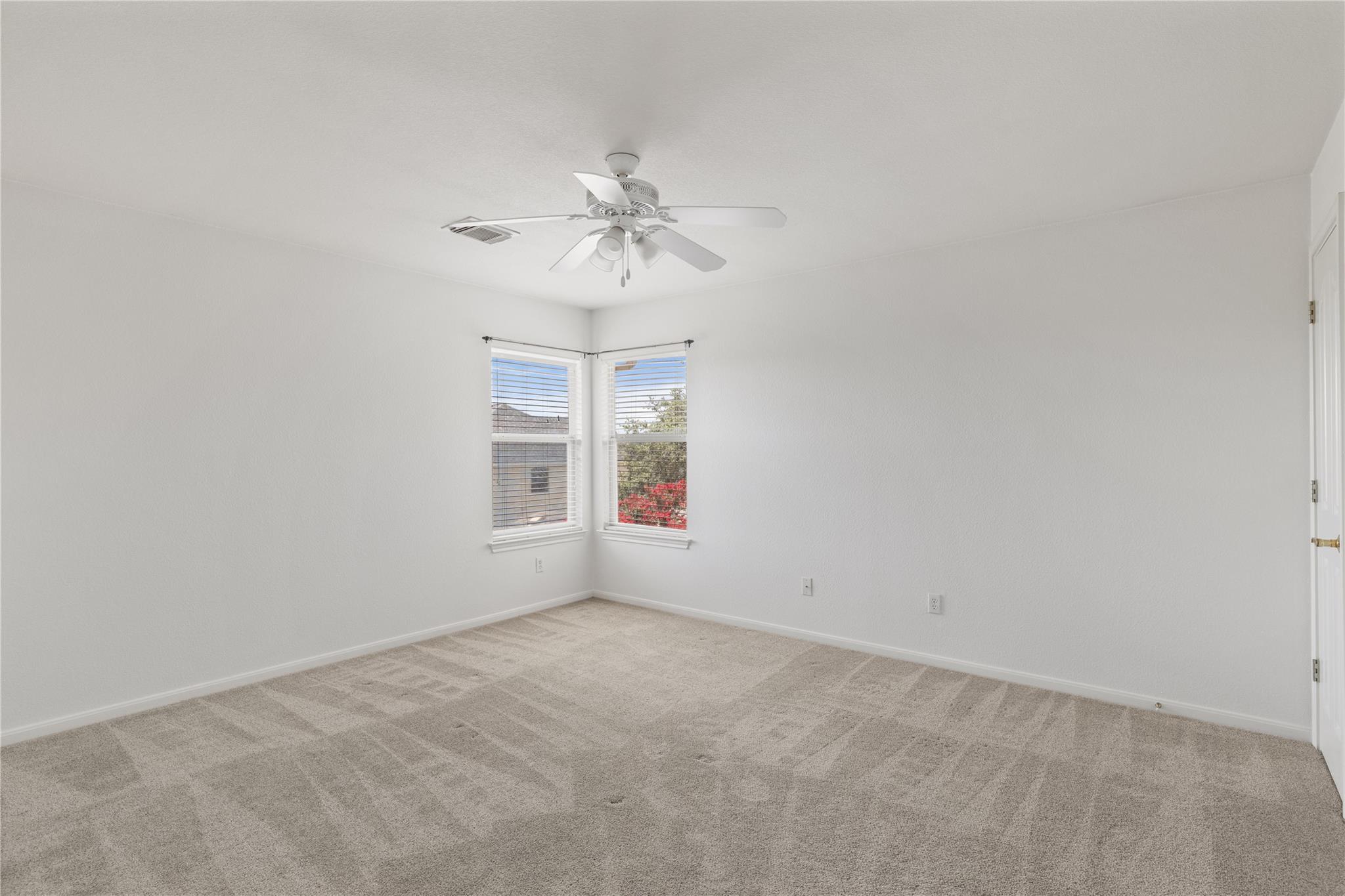 6623 Yaupon DR