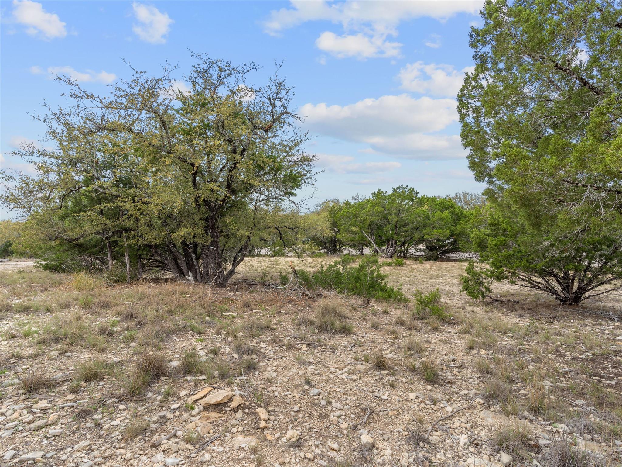 21512 Perry Cove