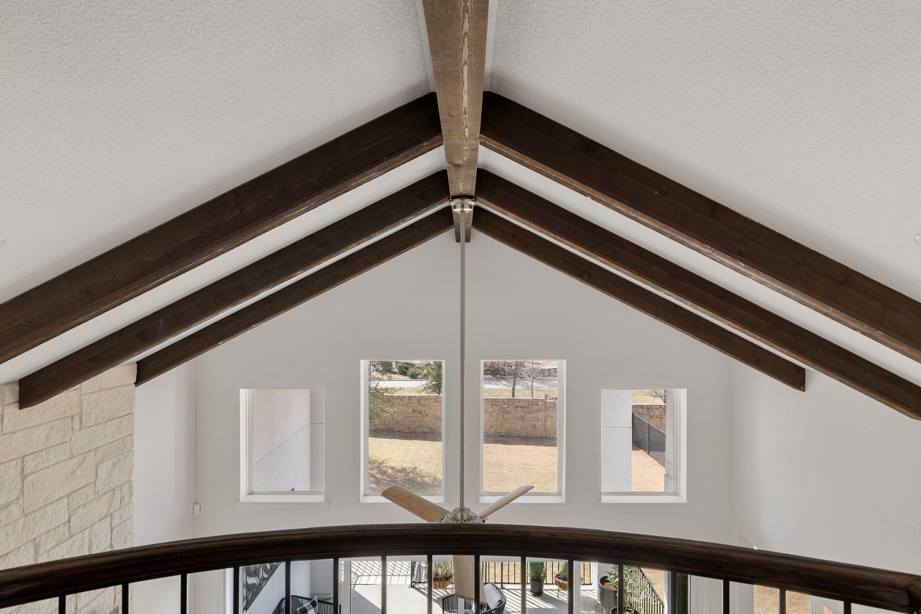 4236 Starry Night DR