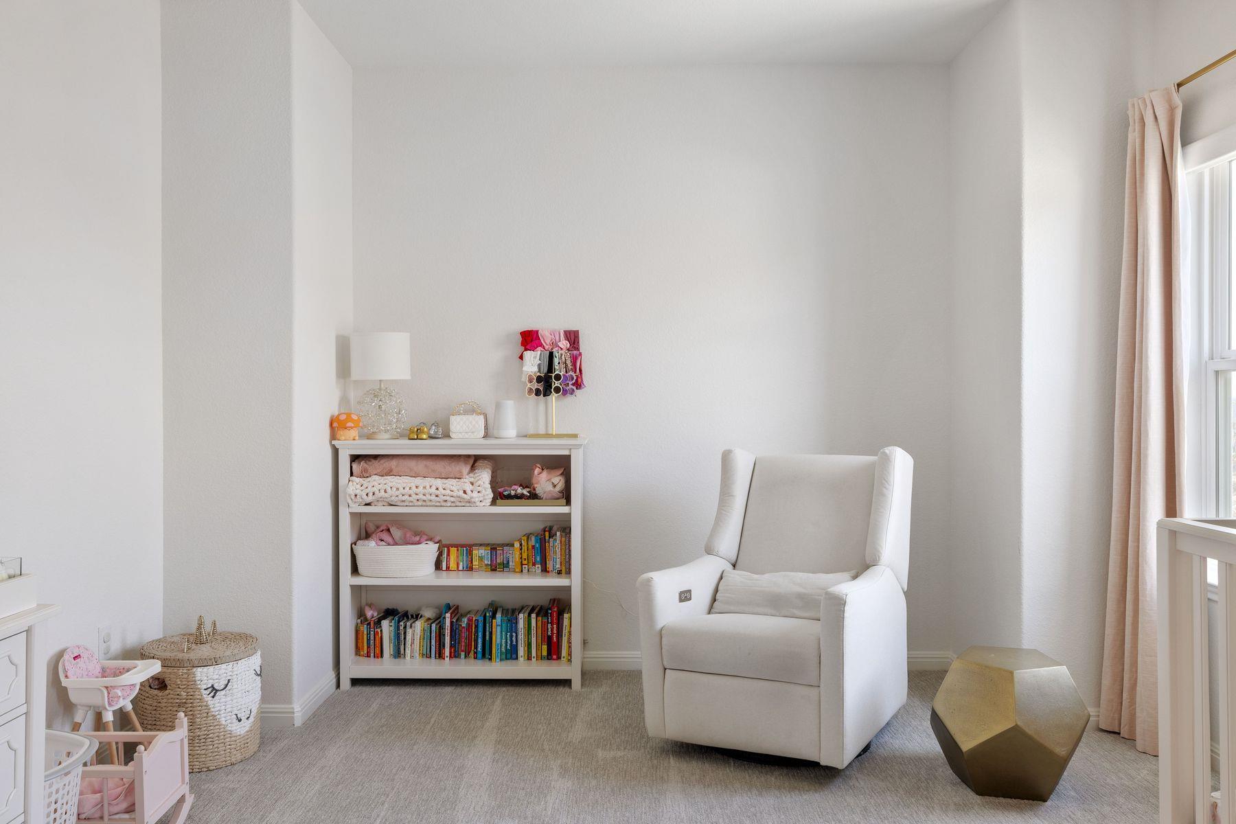 4236 Starry Night DR