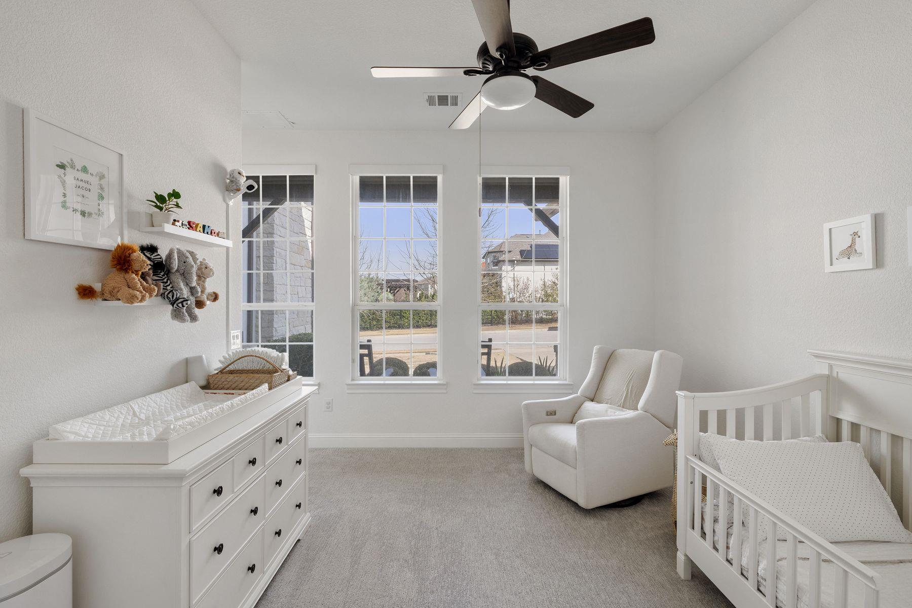 4236 Starry Night DR