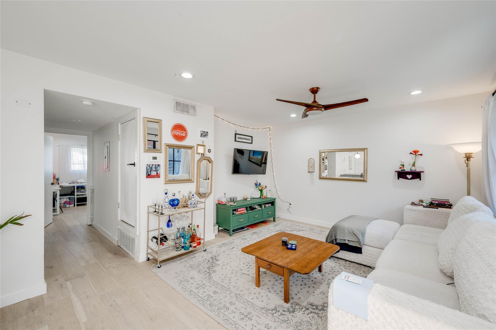 400 E 30th ST # 105