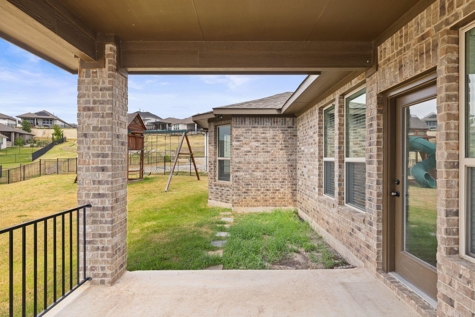 1321 Castalo LN