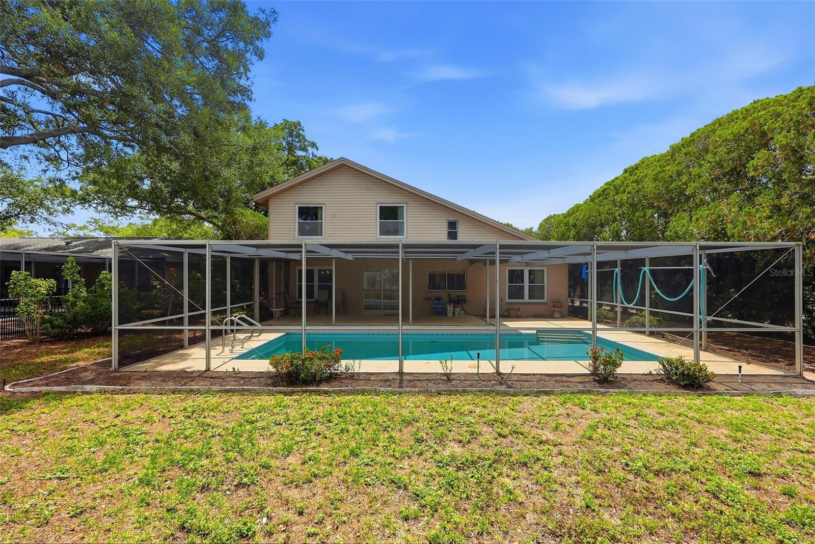 30 TURNSTONE DR