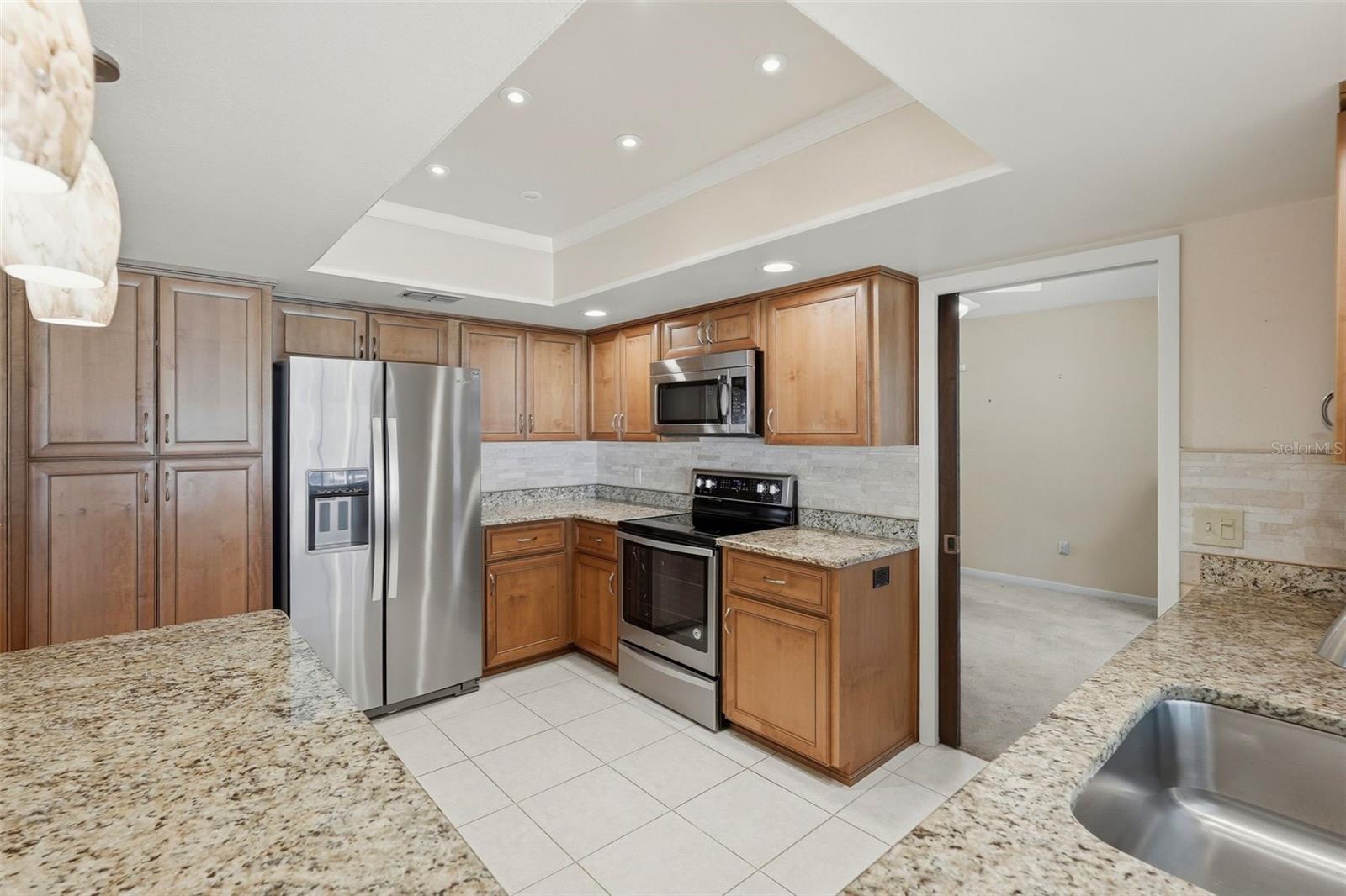 30 TURNSTONE DR