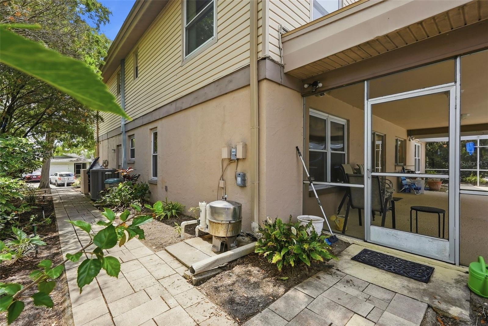 30 TURNSTONE DR