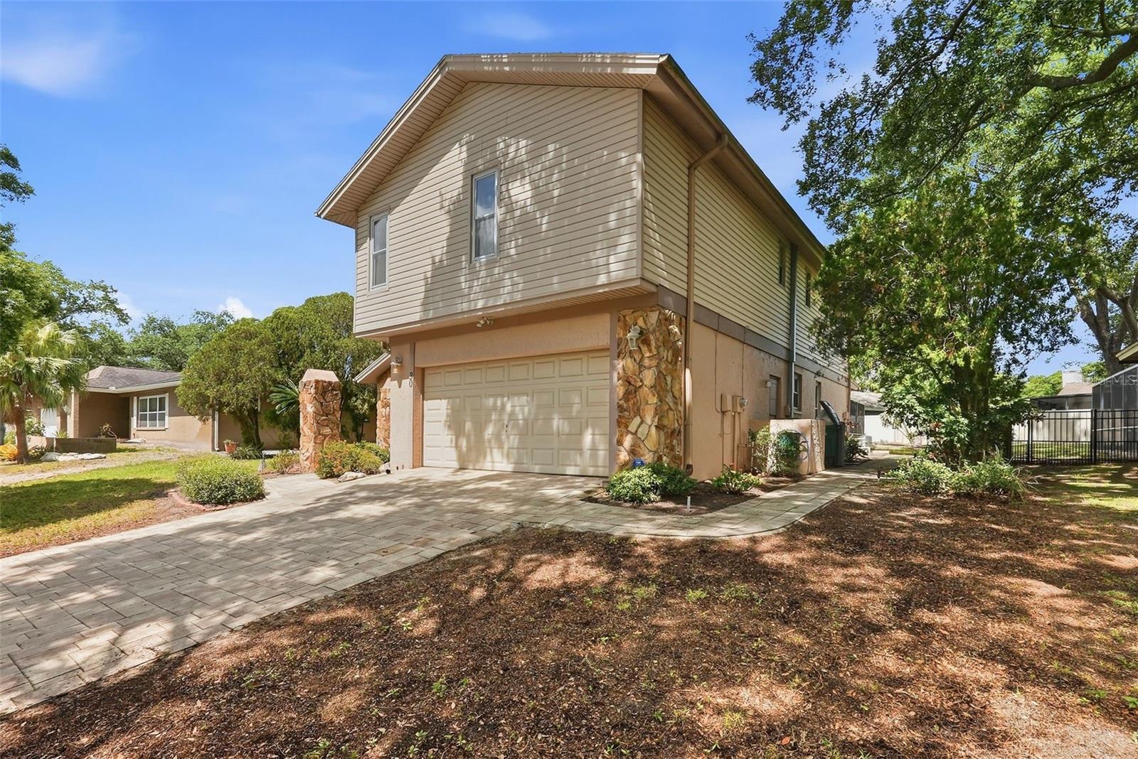 30 TURNSTONE DR