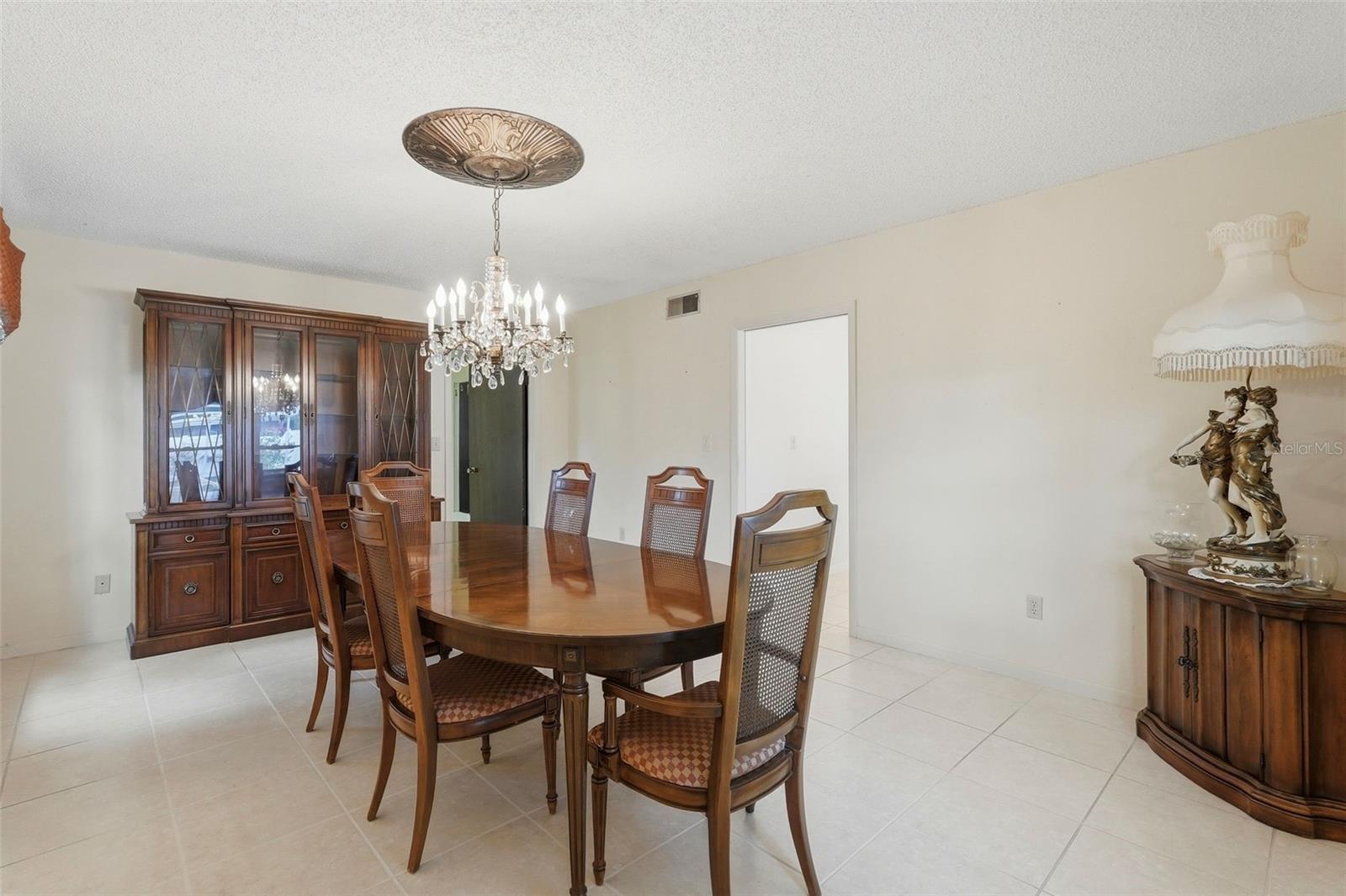 30 TURNSTONE DR