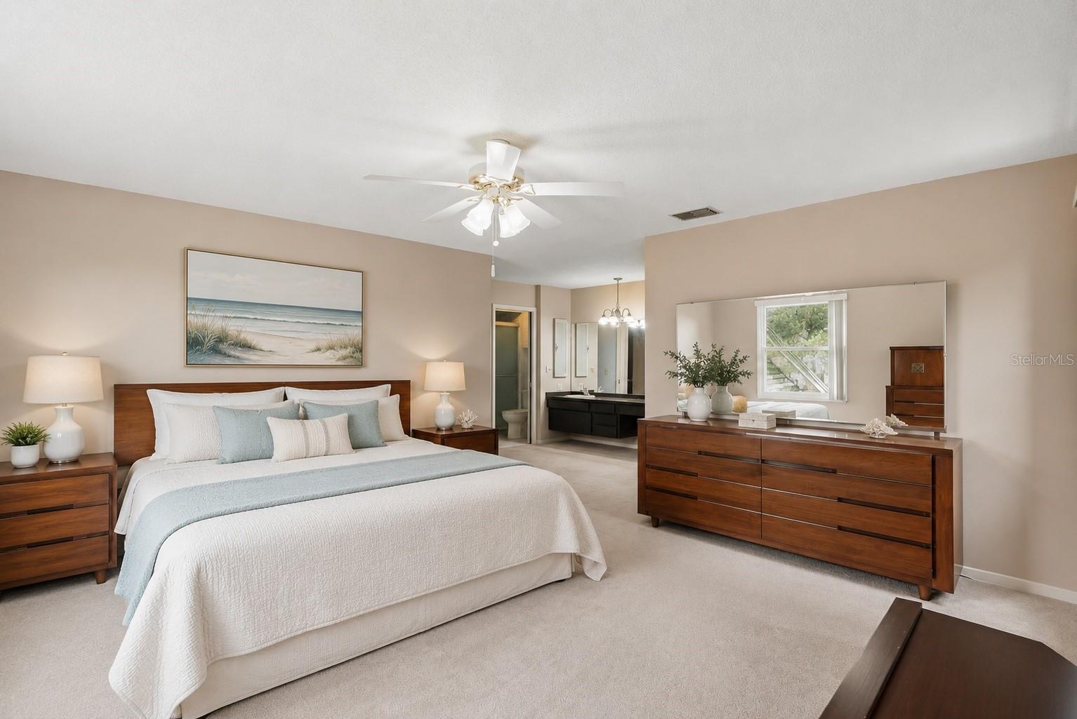 30 TURNSTONE DR
