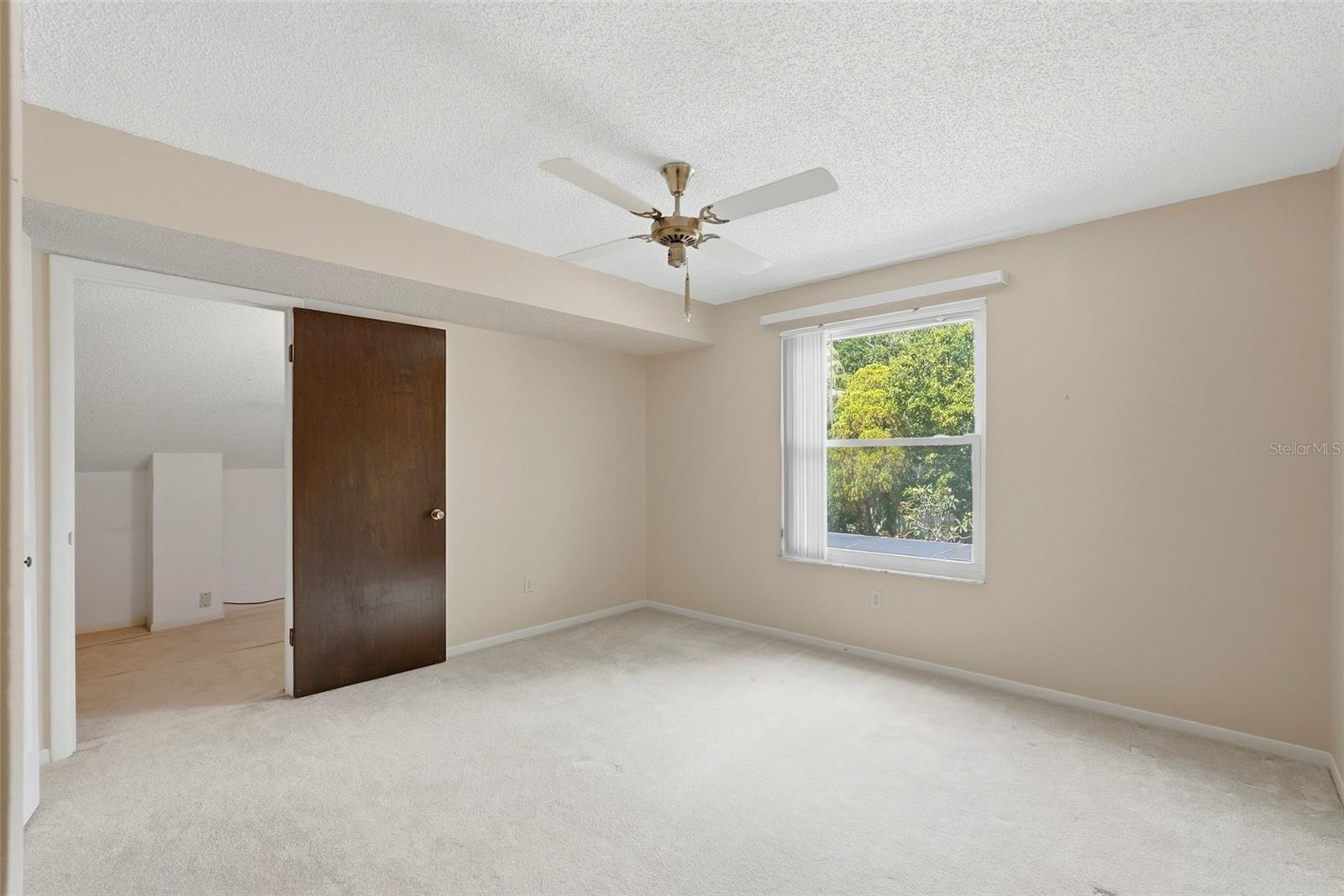 30 TURNSTONE DR