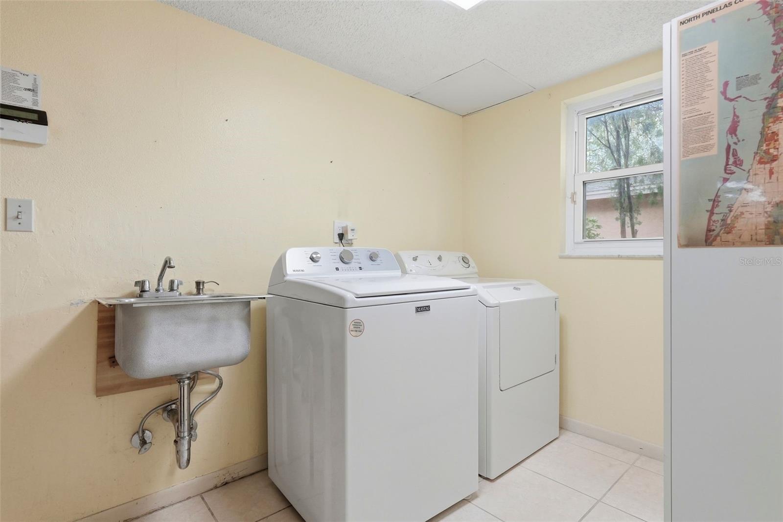 30 TURNSTONE DR