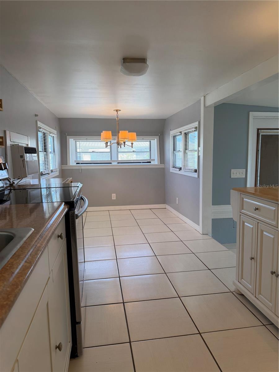 4120 BUENA VISTA LN