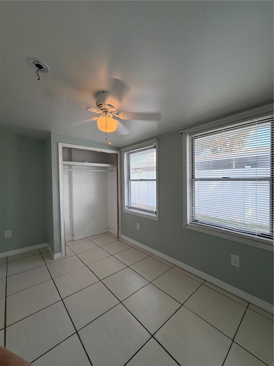 4120 BUENA VISTA LN
