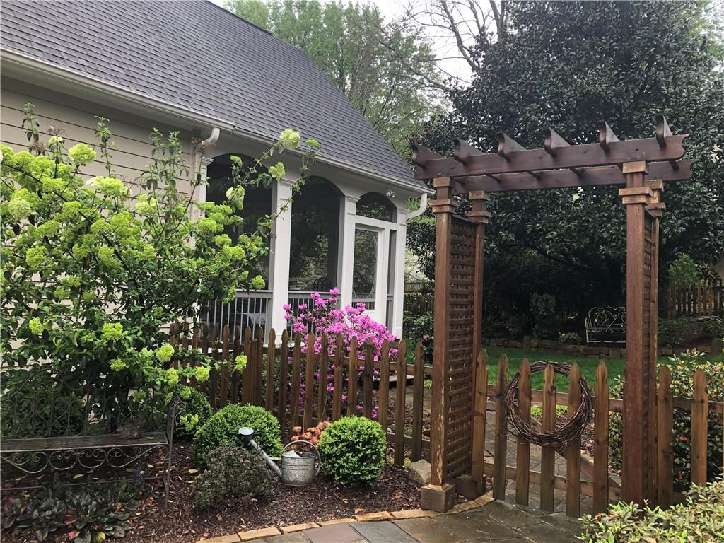 3005 Wynfrey Place SW