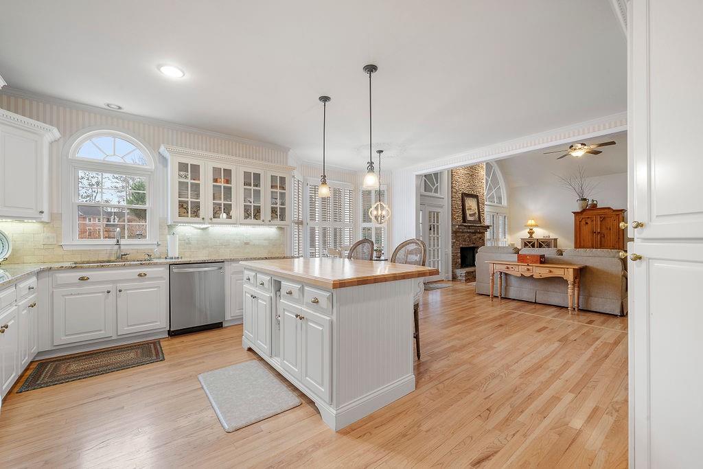 3005 Wynfrey Place SW