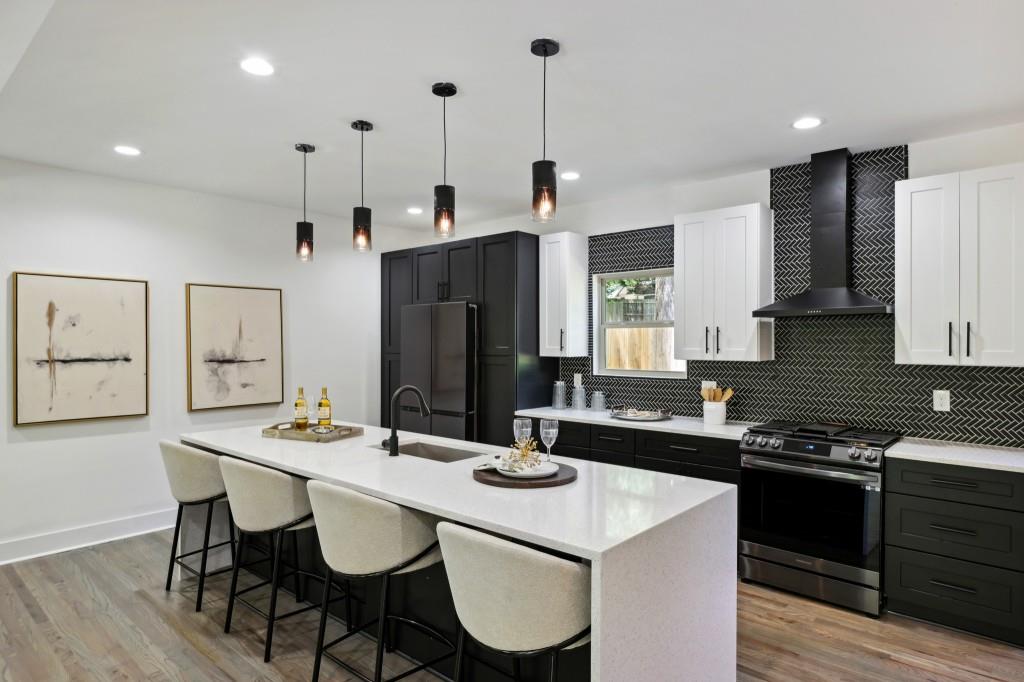 1562 Overland Terrace SE