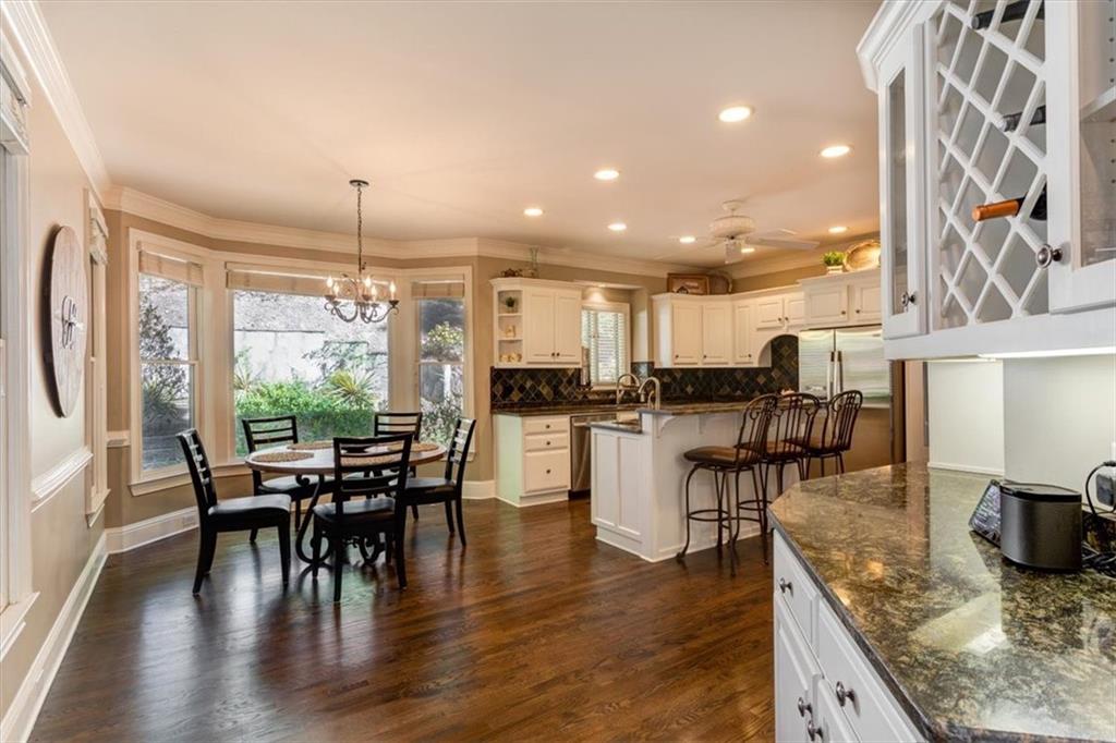 4200 Ridgehurst Drive SE