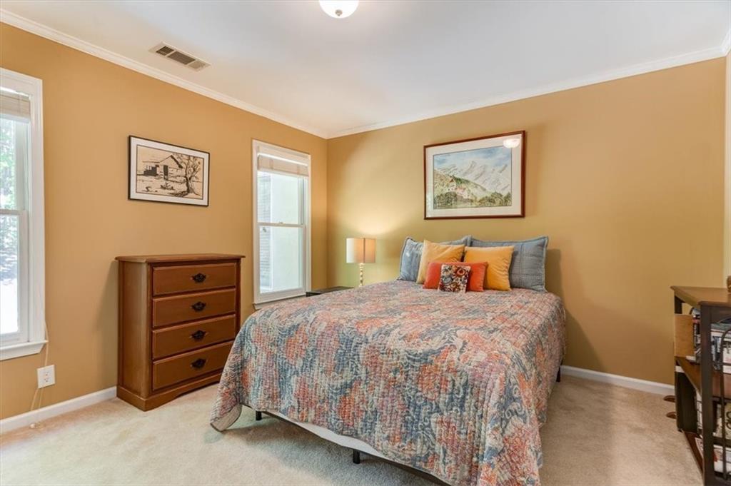 4200 Ridgehurst Drive SE