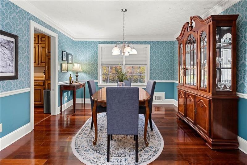 3586 Robinson Court
