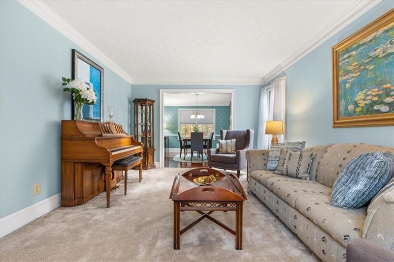 3586 Robinson Court