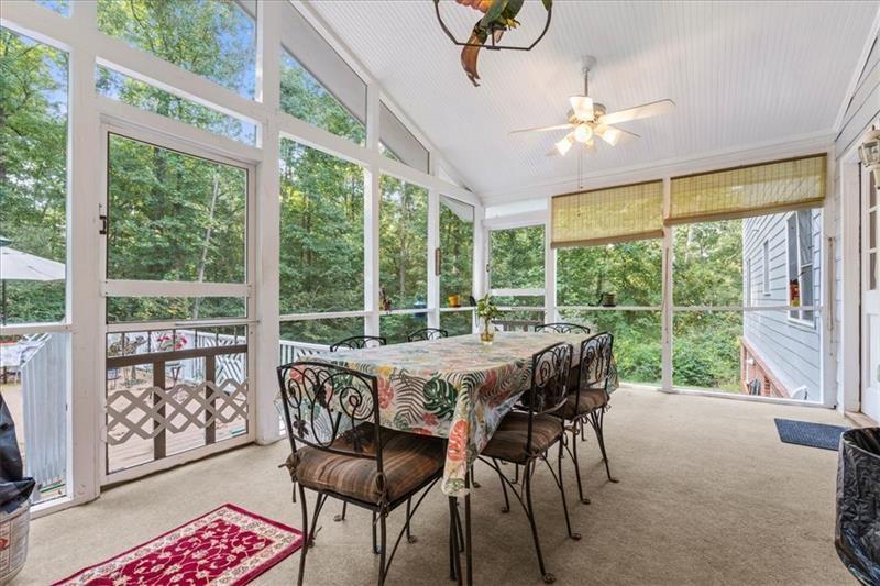 3586 Robinson Court