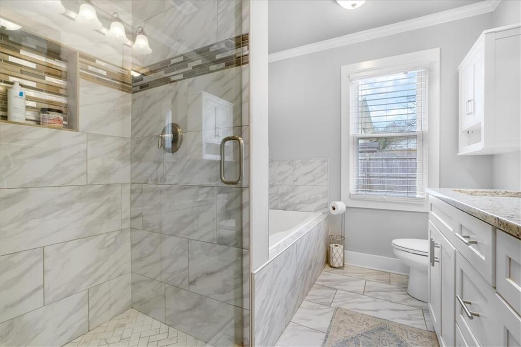 985 Pinehurst Drive SE