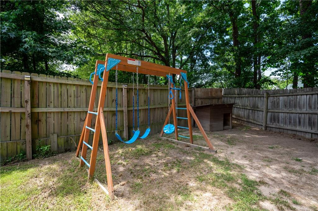 3945 Oak Glenn Drive