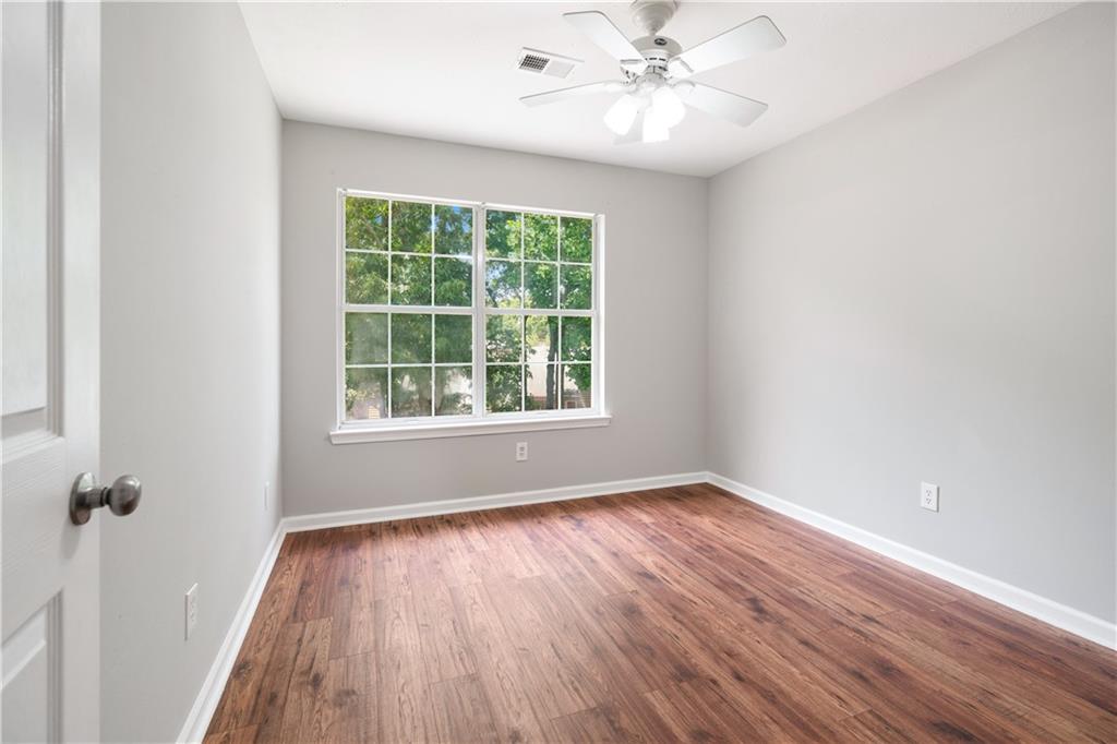 3945 Oak Glenn Drive