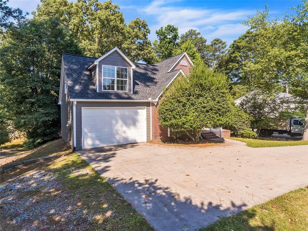 5634 CHAMBLEE DUNWOODY Road