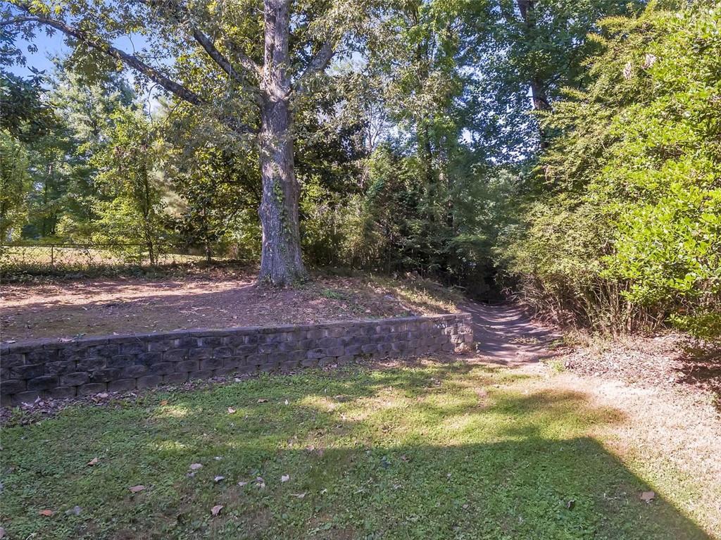 5634 CHAMBLEE DUNWOODY Road