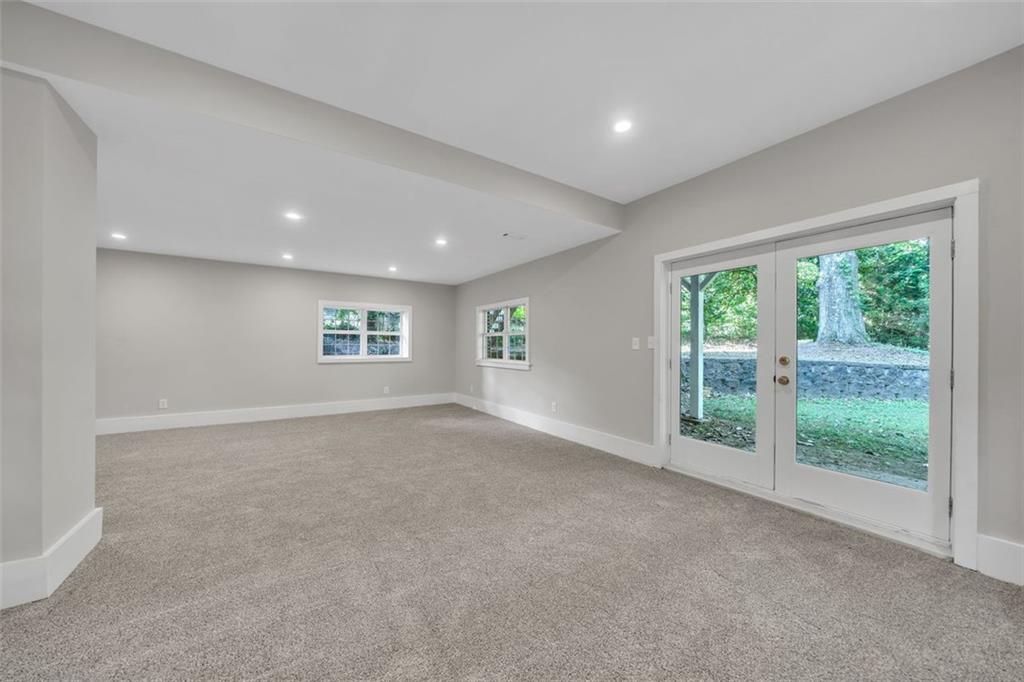 5634 CHAMBLEE DUNWOODY Road