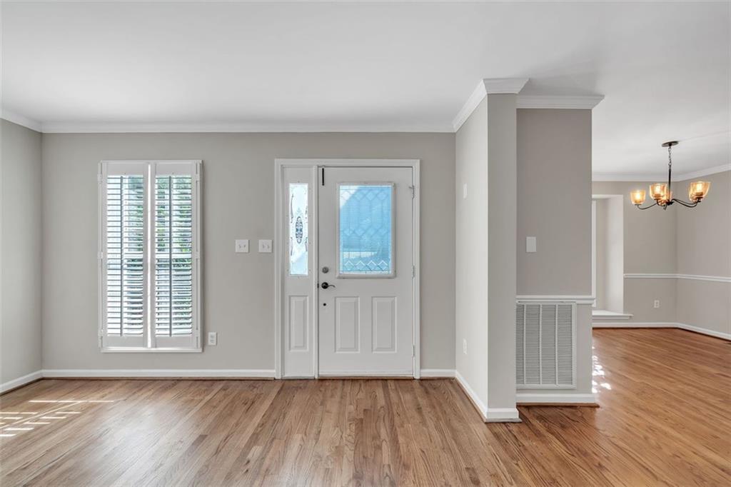 5634 CHAMBLEE DUNWOODY Road