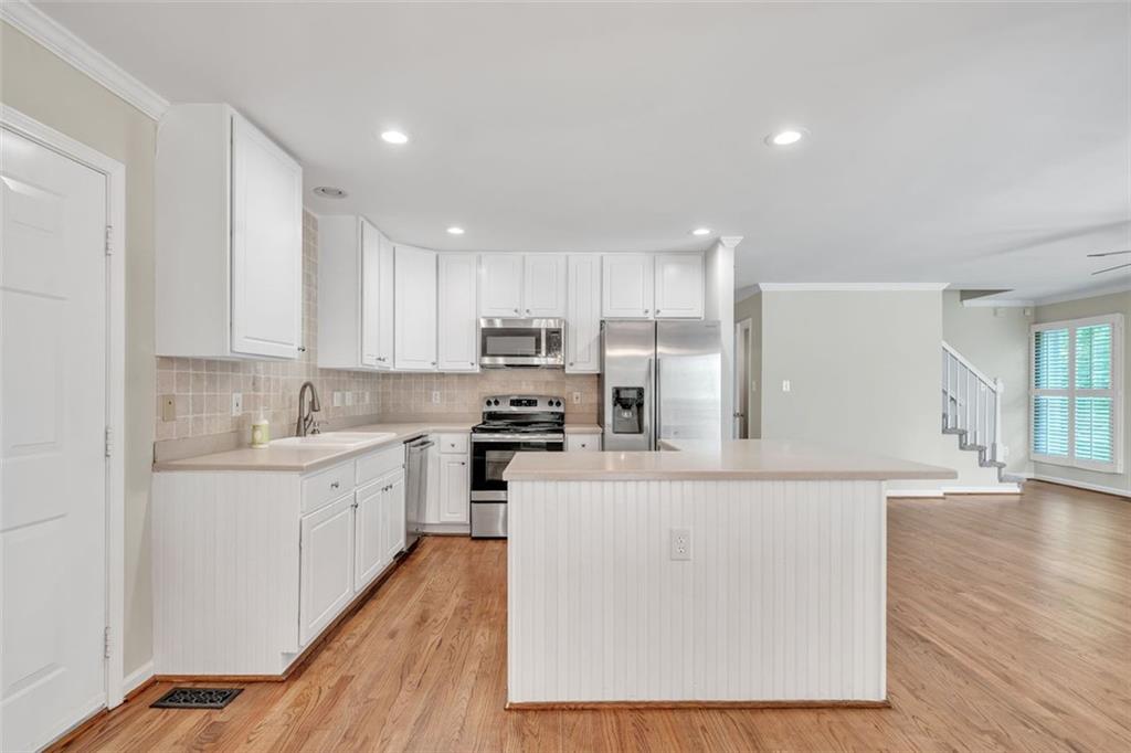 5634 CHAMBLEE DUNWOODY Road