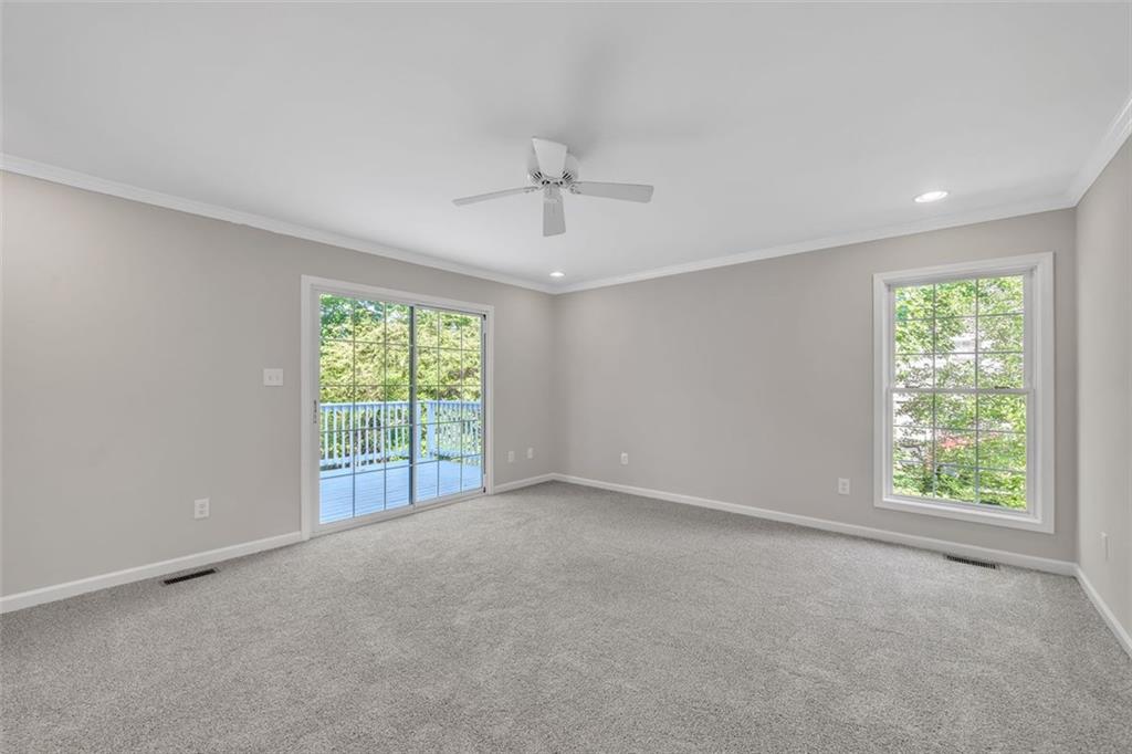 5634 CHAMBLEE DUNWOODY Road