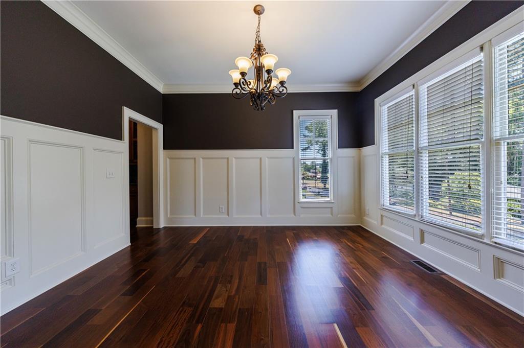 2905 Stonecreek Road