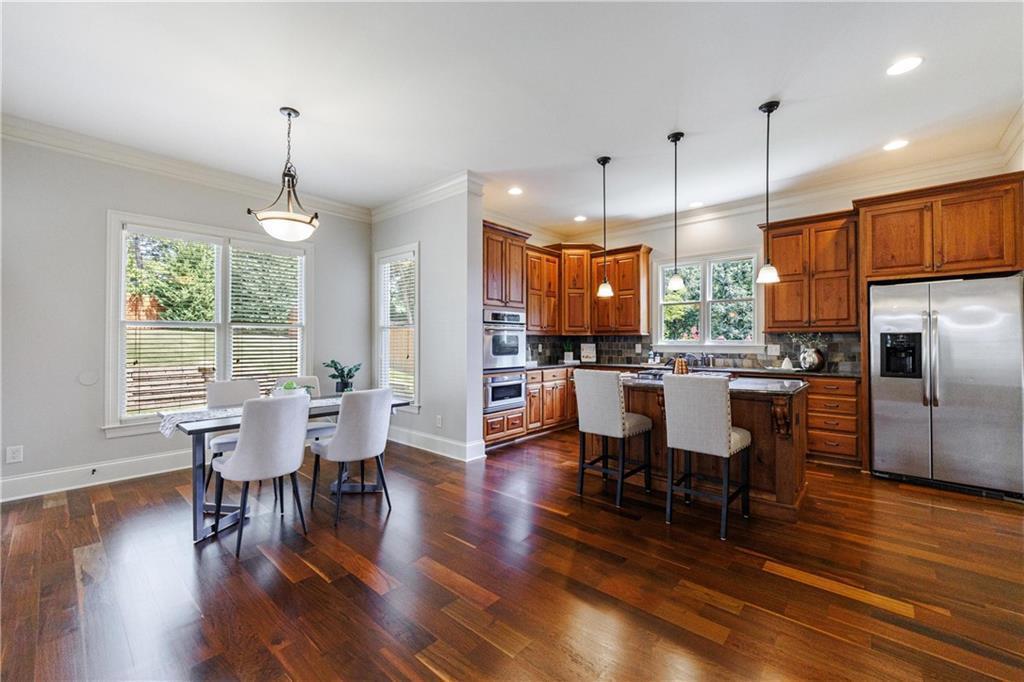 2905 Stonecreek Road