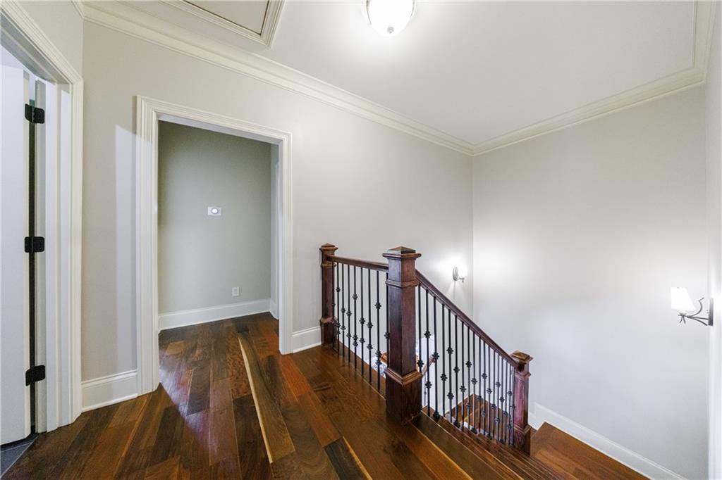 2905 Stonecreek Road