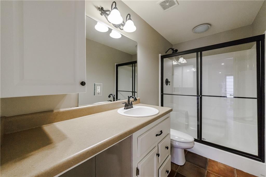 2905 Stonecreek Road