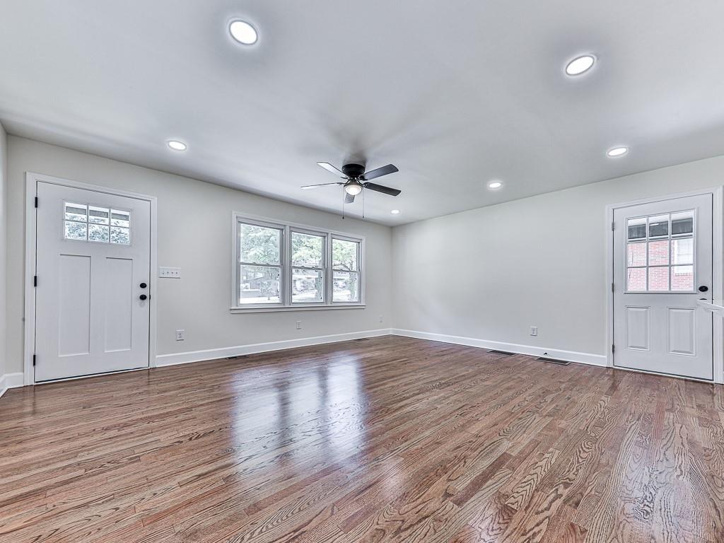 1218 Daniell Drive SE