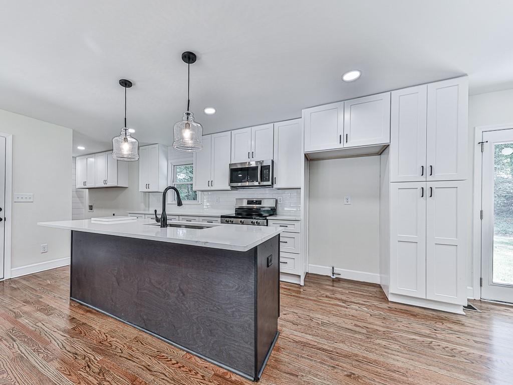 1218 Daniell Drive SE