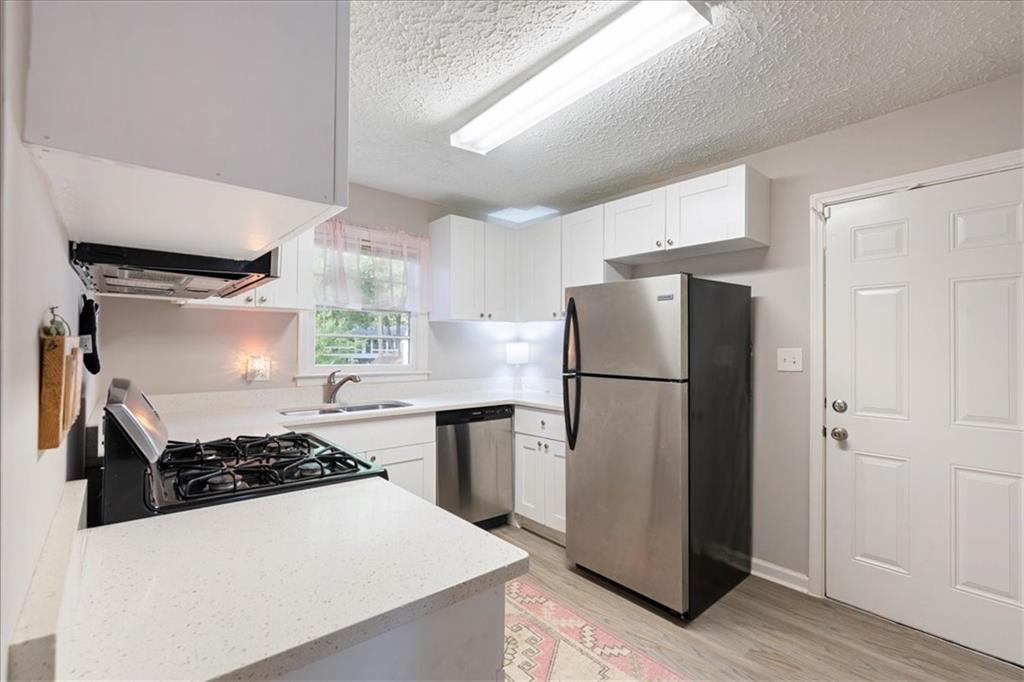 252 Church Road SE