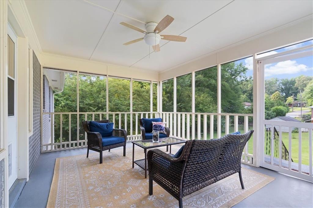252 Church Road SE
