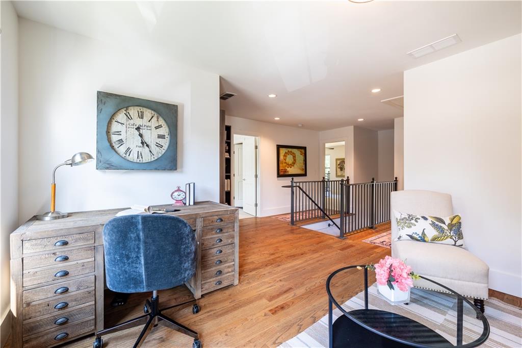 2821 Fraser Street SE