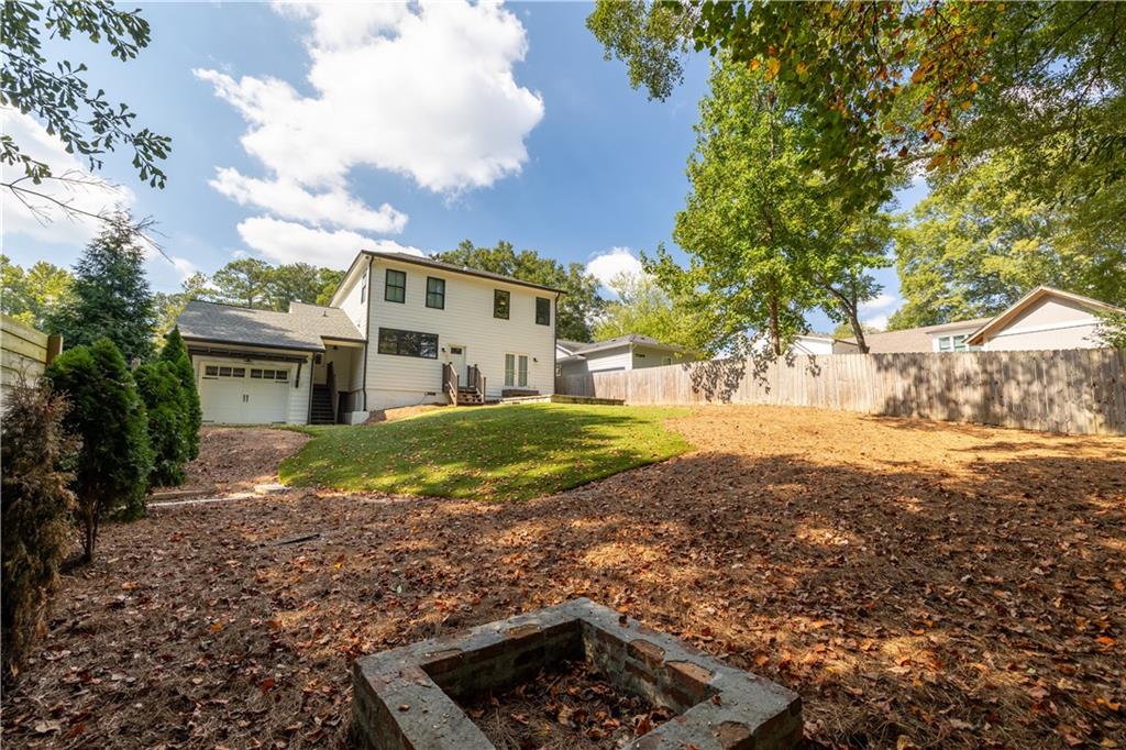 2821 Fraser Street SE