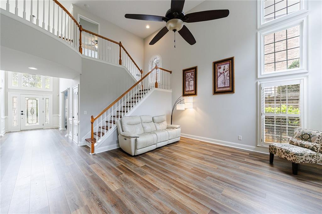 2253 Norbury Drive SE