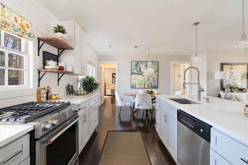 3515 King Springs Road SE