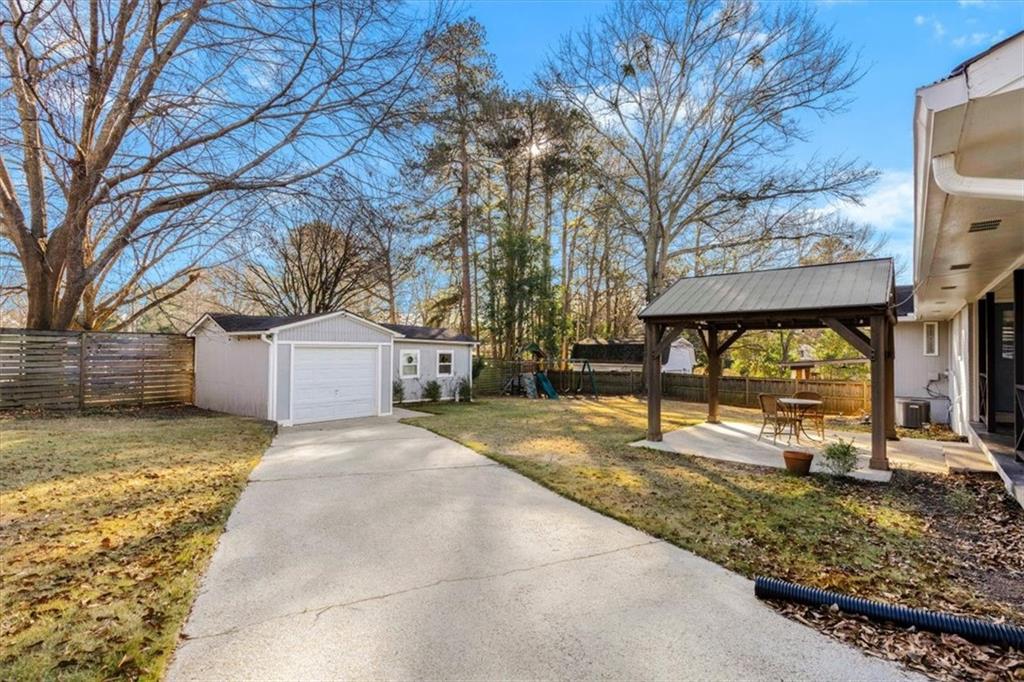 3515 King Springs Road SE