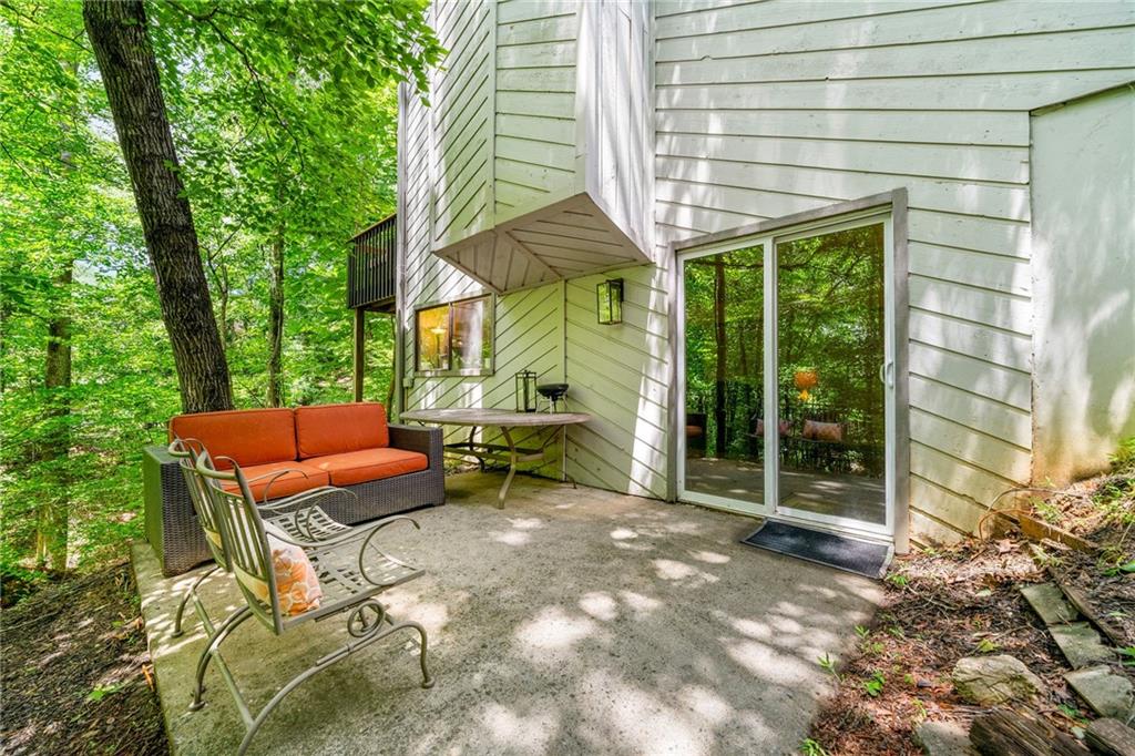 4290 Inverness Court NE