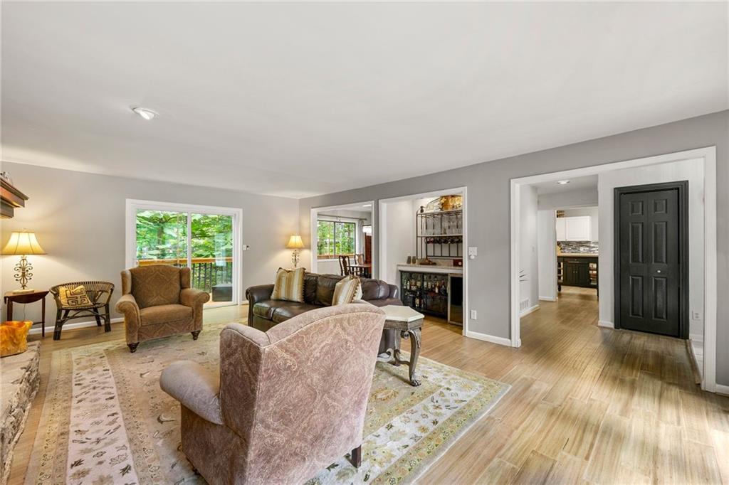 4290 Inverness Court NE